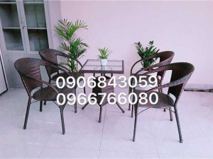 Bàn ghế nhựa nữ hoàng giá rẽ