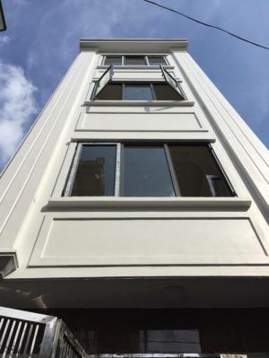 Nhà riêng Tứ Hiệp – Thanh trì – Hà nội dt 37 mx4T.Gần bện viện nội tiết.