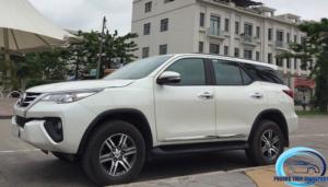 Xe du lịch 7 chỗ