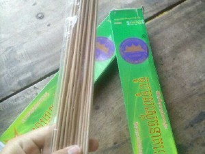 Nhang Muỗi Campuchia