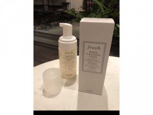 Sữa rửa mặt tạo bọt Fresh 120ml