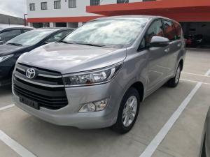 Động cơ mạnh mẻ, tiết kiệm nhiên liệu. Toyota Innova 2019 đang có chương trình khuyến mãi khủng. Liên hệ ngay hotline 0939 725 968 để nhận ưu đãi