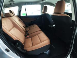 Khả năng gập ghế và di chuyển rất linh hoạt của dòng xe Innova 2018 là một ưu điểm rất lớn. Giúp bạn giải quyết được rất nhiều việc
