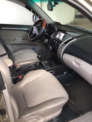 Mitsubishi pajero sport 2.5MT 2015 máy dầu