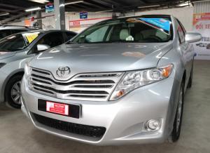 Bán xe Venza 2.7 sản xuất 2009 màu bạc nhập Mỹ