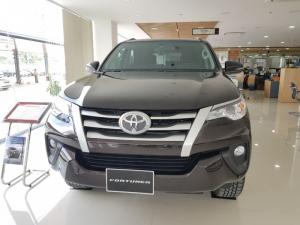 Fortuner 2018 Máy Dầu Nhập, Động Cơ 2.4MT Tại Toyota An Thành Fukushima
