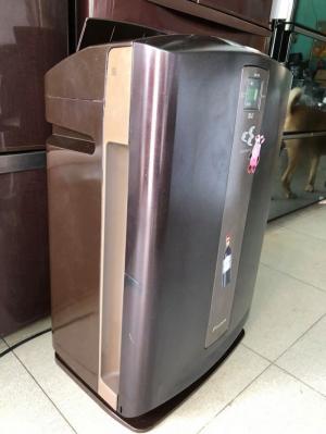Máy lọc Daikin MCK70NKS- date 2013