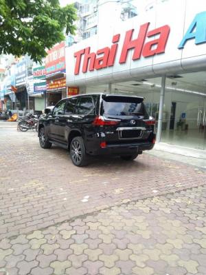 Xe Lexus LX 570 2017