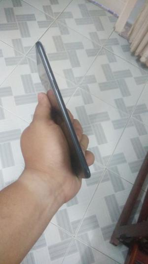 OPPO R9s Ram 4G/64G chỉ nứt kính xíu