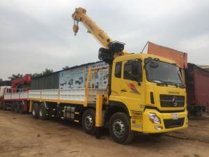 Xe 4 chân Dongfeng gắn cẩu tự hành 10T - 12T