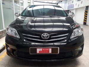 Bán xe Altis 1.8 số sàn sản xuất 2012 màu đen