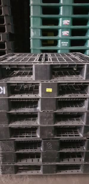 Pallet nhựa 1000x1000x150 giá rẻ nhất thị trường