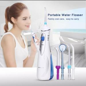 Máy tăm nước Waterpules V400 White