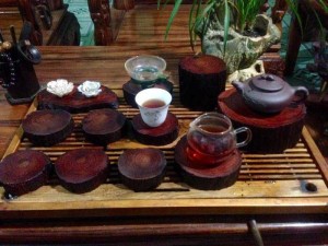 Đế trang trí phòng trà , phòng làm việc , ...