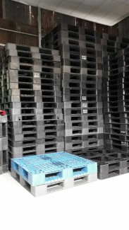 Pallet nhựa cũ 1100x1100x120mm 2 mặt giá rẻ tại tphcm - GỌI 0906193788 (Ms Dung 24/24)