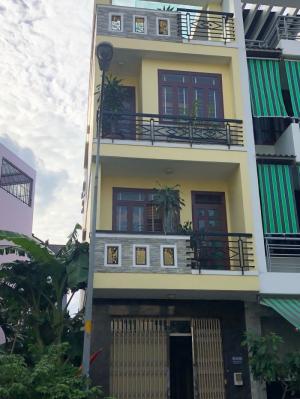 Cần tiền cho con đi du học bán nhà 95m2 (1trệt 2lầu) MT Dương Công Khí