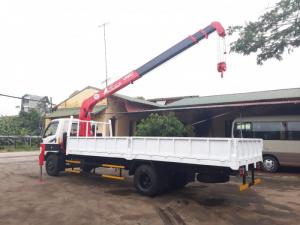 Ô tô tải gắn cần cẩu