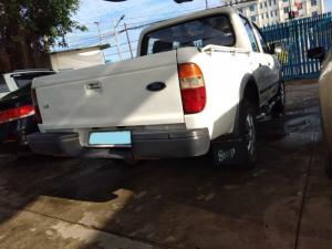 Xe Ford Ranger 2004
