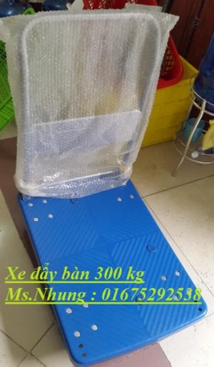 Xe đẩy bàn 4 bánh LH 01675292538