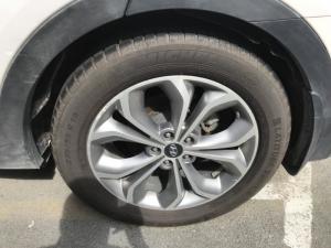 Bán Hyundai Santafe 2015, Full xăng, màu trắng, giá TL, hổ trợ góp