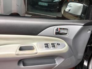 Bán xe Mitsubishi Lancer 1.6 Số tự động, sản xuất 2004, đăng ký 2005