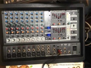 Behringer Europower PMP 1280S công xuất mạnh , Hàng tập đoàn Đức quốc xã chơi sân khấu gia đình