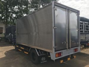 Khuyến mãi mua xe tải Hyundai IZ49 2.4 tấn, trả trước chỉ 80 triệu, đóng thùng theo yêu cầu - Hyundai Vũ Hùng cam kết giá xe tải rẻ nhất miền Nam - Gọi 0933638116 (Mr Hùng 24/24)