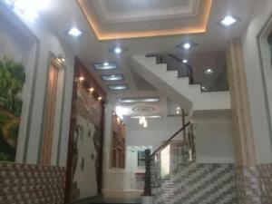 Nhà 1 trệt 3 lầu,SHR,đường 7m gần chợ Bà Điểm - Hóc Môn