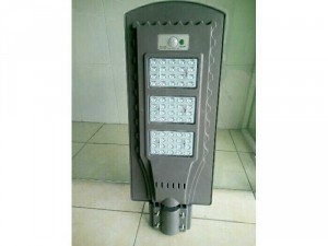 Bóng đèn sử dụng năng lượng mặt trời