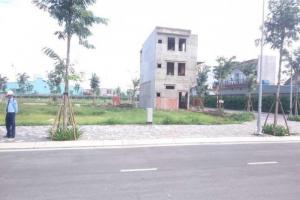 Bán đất MT đường ĐT835, Long An, SHR