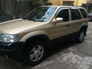 Bán xe Ford Escape XLT 3.0 đời 2004 màu xám vàng