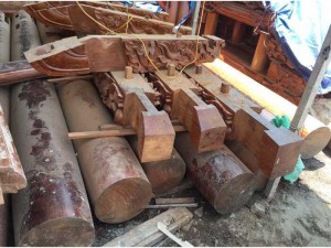 Đá kê chân cột nhà gỗ, cột nhà sàn, cột nhà thờ họ