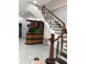Bán nhà mới xây nội thất cao cấp Tân Phú