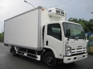 Xe tải isuzu 5 tấn thùng đông lạnh, trả trước 150 triệu, giao xe ngay