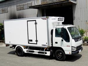 Khuyến mãi mua xe tải isuzu 1t9 thùng đông lạnh - Trả trước 100 triệu giao xe luôn - Gọi 0978015468 (Mr Giang 24/24)