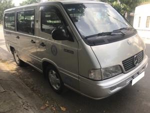Thanh lí xe Mercedes 2002 số sàn máy xăng