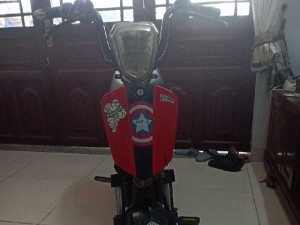 Cần bán để về em xe máy