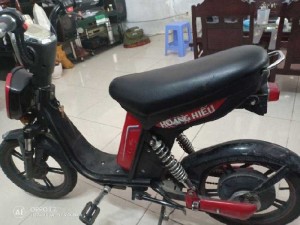Cần bán để về em xe máy