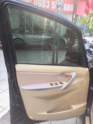 Luxgen 7 MPV CEO RoyaLounge năm sản xuất 2010, màu đen, xe nhập như mới.