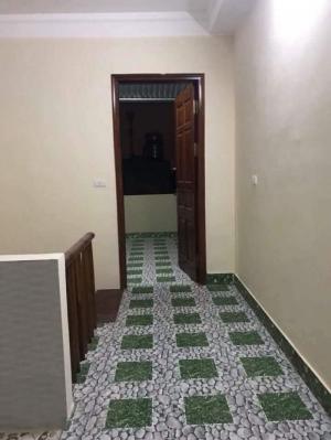 Bán nhà gần bến xe nước ngầm thanh trì hà nội dt 65mx4T. oto cạnh nhà.
