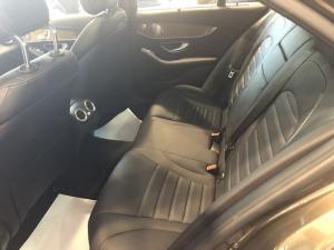 Bán xe Mercedes C250 cũ đăng ký 2018 màu Nâu chạy 12135 km còn rất mới giá rẻ.