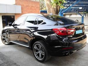 Bán xe BMW X6 đời 2015 máy dầu màu đen nhập Đức