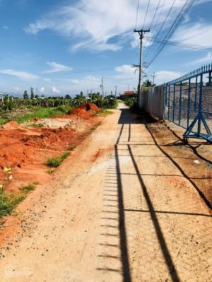 Bán Đất nền KDC Hàm Thắng hướng ra Quốc Lộ 1A 50m, giá chỉ 390tr/nền, sổ riêng, giá rẻ