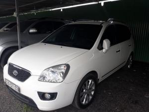 Bán Kia Carens SX 2.0AT màu trắng số tự động sản xuất 2013 biển Sài Gòn 1 chủ đi 35000km