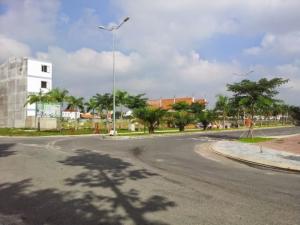 Bán đất với giá rẻ bất ngờ bạn hãy nhanh tay chọn cho mình những lô đất để sở hữu đi nào!!!!!