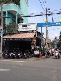địa chỉ 234 Bùi Đình Túy, quán nhỏ, ngó phố phường nhộn nhịp mổi sáng