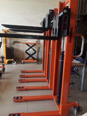 Xe nâng cao hiệu ichimens XC9-10