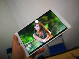 Máy tính bảng Huawei Dtab D-01J