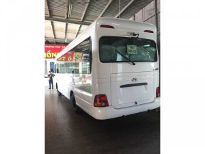 Cần bán xe 29 chổ Huyndai County thân dài đời 2017.