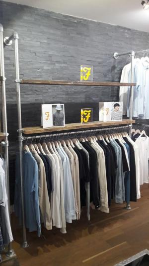 Kệ ống nước trang trí shop